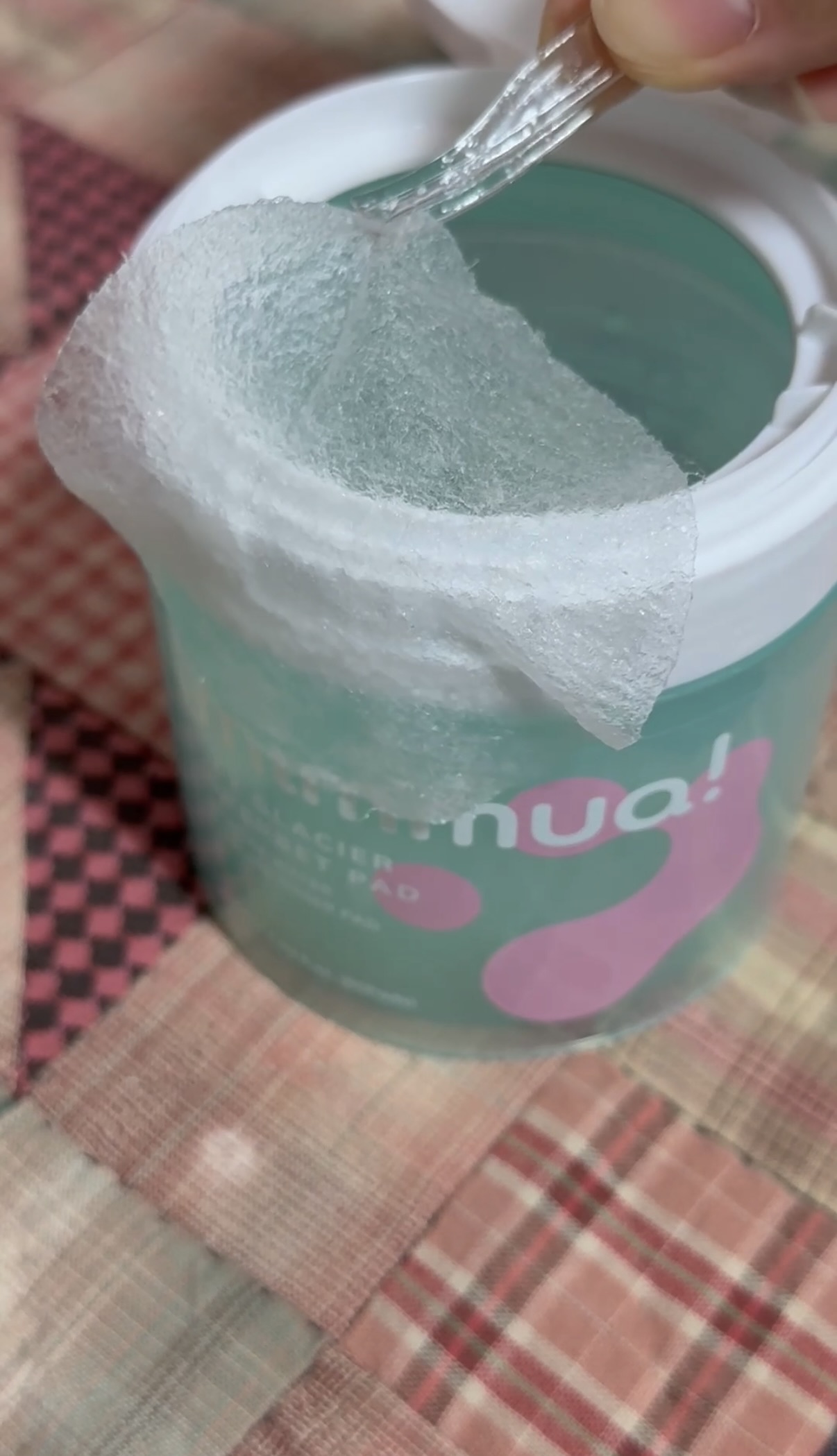 Before the kettle boils my mimmua Ice Sorbet Toner Pad routine